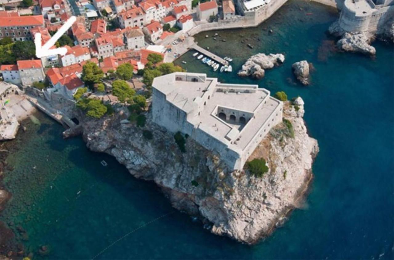 Mediteran With Garden Next To Beach And Old Town Dubrovnik Exterior photo